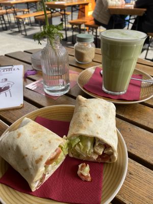  at Gloria in Cologne