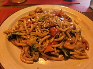 Udon noodles with vegetables at Pang Pang Ya - Original Peking Ente in Duisburg