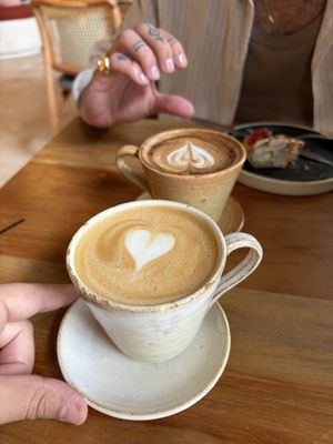 Cafézinho com leite vegetal  at Cumbuca in Florianopolis