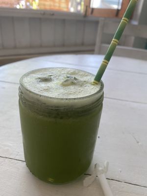 Green juice and it’s good #Veganuary at Samara Organics in Samara