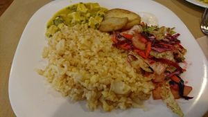 coliflower rice, salad and Tofu  at Kimpira in Tenerife