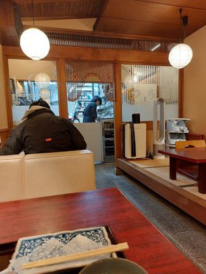 Open kitchen at Tsuchifuku Shokudo in Kyoto
