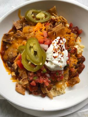 Chili mac attack at Handlebar in Chicago