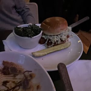 sloppy joe sandwich w collard greens #Veganuary at Handlebar in Chicago