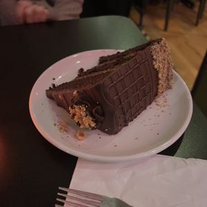 pie pie my darling chocolate hazelnut cake #Veganuary at Handlebar in Chicago