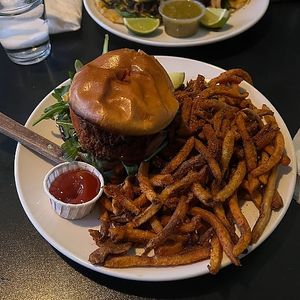 the roadhouse at Handlebar in Chicago
