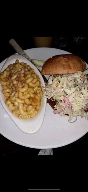 Nashville hot chicken sandwich and Mac and cheese! at Handlebar in Chicago