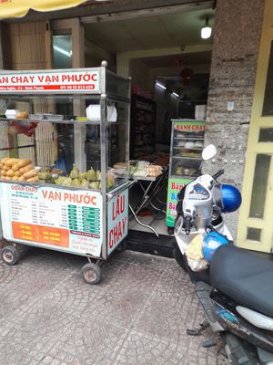 Outside at Vạn Phuớc in Ho Chi Minh City