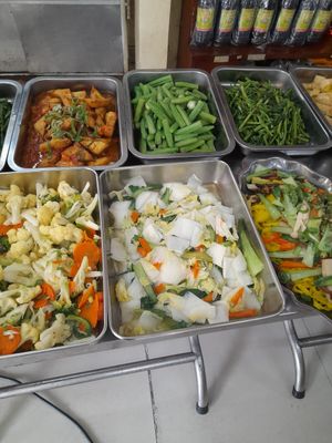 Com chay selection at Vạn Phuớc in Ho Chi Minh City