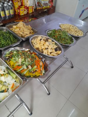 Com chay selection at Vạn Phuớc in Ho Chi Minh City