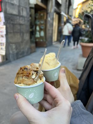 Almond and fig gelato by Ponte Vecchio  at Edoardo - Via de Guicciardini in Florence