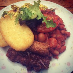 Vegan breakfast at The Pearfect Pantry in Osbourne Park