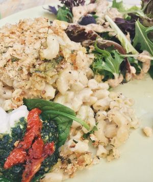 vegan mac and cheese at The Pearfect Pantry in Osbourne Park