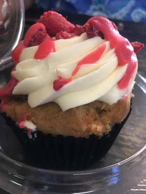 White choc raspberry cupcake  at The Pearfect Pantry in Osbourne Park