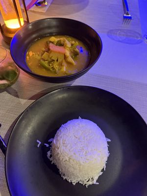 Curry and rice  at Bhu Nga Sani in Krabi