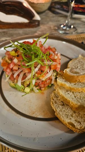 Tartar de Tomate  y Agiacate at The Beach Galápagos in Puerto Villamil