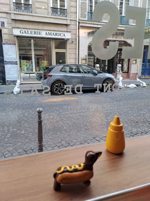  at The Fat Broccoli in Paris