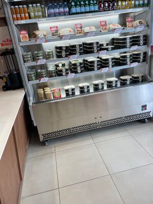  at The Fat Broccoli in Paris