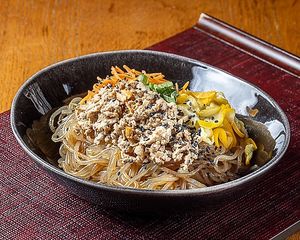 Menu jabchae au tofu ou au champignon - emporter, sur place at Chez Madame Kim - Takeout in Morges