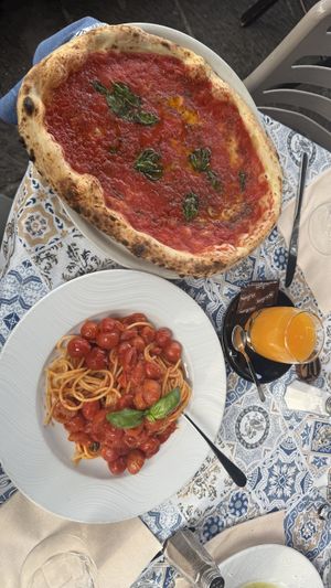   at E Vicchiarelle Dal 1903 in Naples