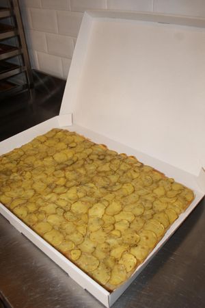 Focaccia mia Kartoffel und Rosmarin at Forno in Vienna