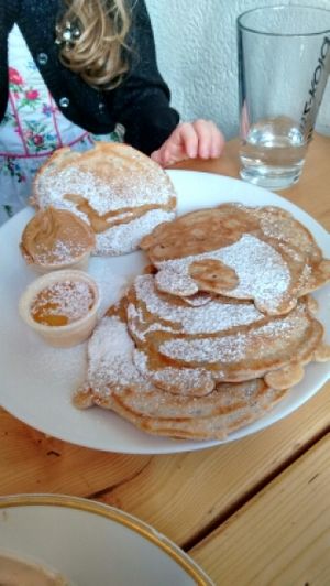 pammy at Let It Be in Berlin