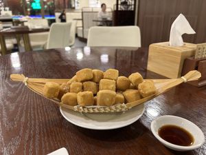 Tofu app.. crisp on the outside and soft tofu inside.  So good!  at Veggie Kingdom - Causeway Bay - 緻素坊 in Hong Kong Island