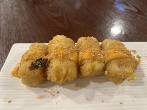 Turnip cakes   at Veggie Kingdom - Causeway Bay - 緻素坊 in Hong Kong Island
