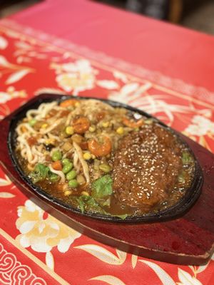 Teriyaki noodlees  at Village Yoshi Vegetarian Healthy Creative Cuisine - 村吉蔬素食養生創意料理 in Tainan
