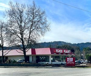   at FACE PLANT in Portland