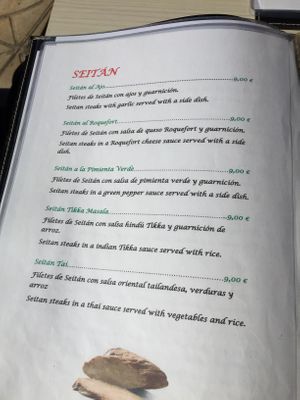 Seitan dishes at Aloe in Almeria