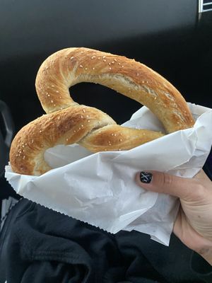Vegan Friendly Super Fluff Hand Rolled - Fresh Pretzel 🥨💕  at Twisties Pretzels in Modesto