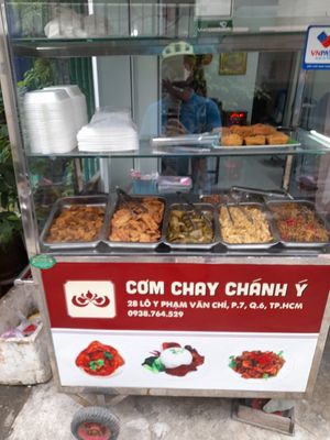 Stall at Chay Chánh Ý in Ho Chi Minh City
