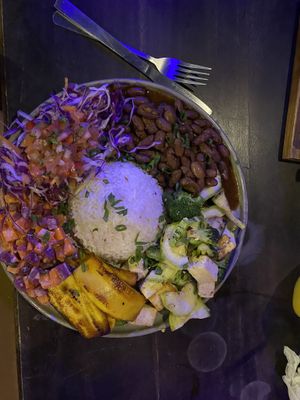 Muy rico, la opción con más proteína que encontramos   at Roots Restaurant in Manuel Antonio