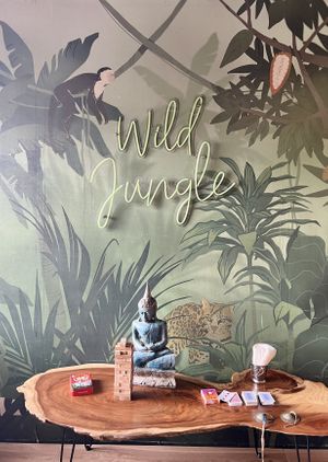 Wild jungle  at Roots Restaurant in Manuel Antonio