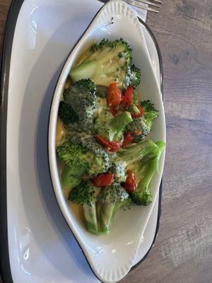 Broccoli gratin   at Au Gratin in Salem