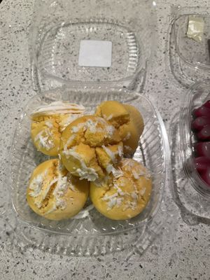 Kanom tart  at Patchmon's Thai Desserts in Toronto