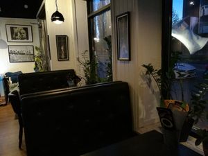 Cozy at Erikslusts Pizzeria in Malmo