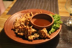 Vegetable pakora #Veganuary at Sigiri Rock View Point - the Restaurant in Sigiriya
