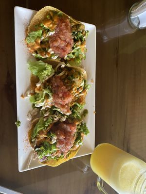 Chalupa & piña drink  at El Chante Gourmet in Alajuela