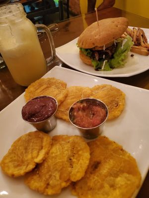 Crispy Chante Burger and Patacones at El Chante Gourmet in Alajuela