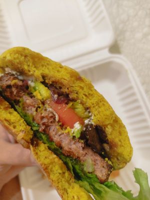 Burger (beyond meat) at El Chante Gourmet in Alajuela