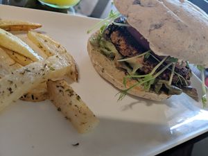 Chickpea burger at El Chante Gourmet in Alajuela