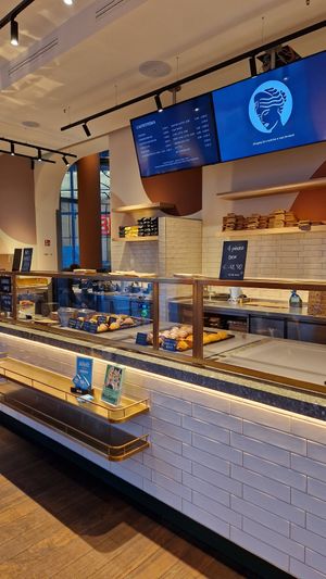 Sweet and salty options at The Sanctuary - Potsdamer Platz in Berlin