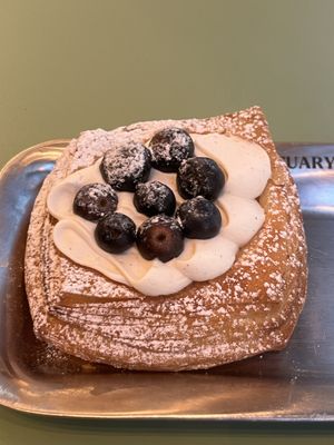 Da See  at The Sanctuary - Potsdamer Platz in Berlin