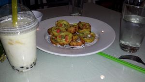 rice cup appetizer at Lotus Vegetarian in Denver