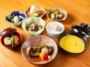 Setouchi "Zen and ShojinCuisine" Vegan Course - Uses plenty of seaweed and local vegetables.delivering the essence of Zen spirituality.33,000 JPY #Veganuary at Bingosaryo - 備後茶量　 in Onomichi
