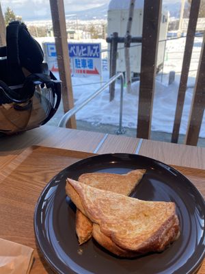Vegan cheese toastie   at Ronin in Furano