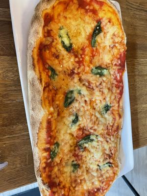 Margarita pizza 6/10  at Sora Diana in Edinburgh