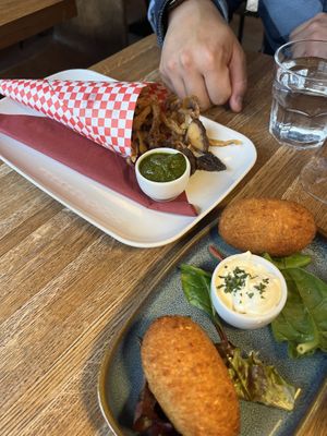 Starters   at Sora Diana in Edinburgh